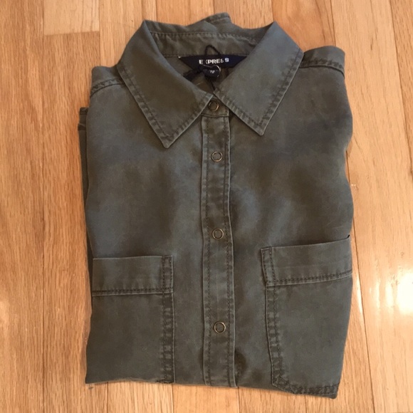 Brushed Denim Shirt by Express - Picture 5 of 9